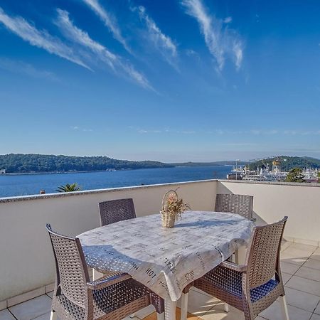 Apartments Zerjav Mali Lošinj Buitenkant foto