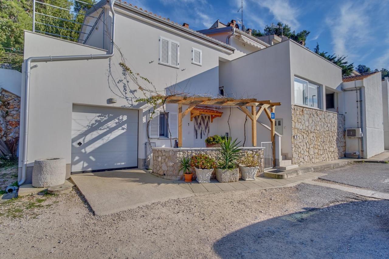 Apartments Zerjav Mali Lošinj Buitenkant foto