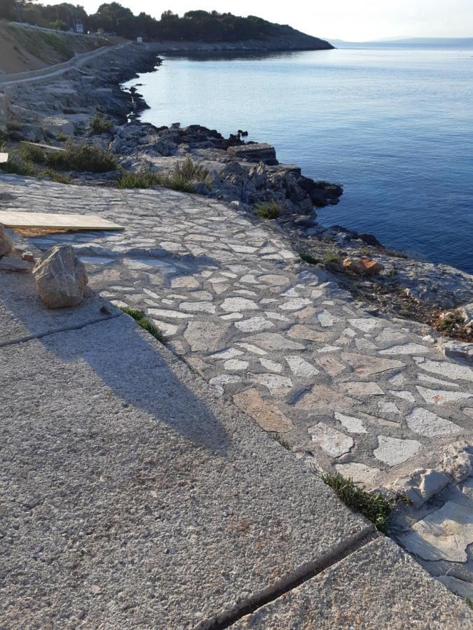 Apartments Zerjav Mali Lošinj Buitenkant foto