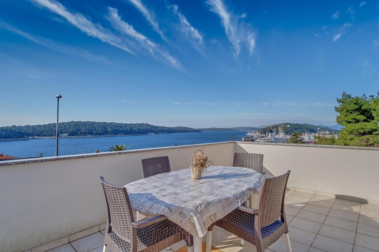 Apartments Zerjav Mali Lošinj Buitenkant foto