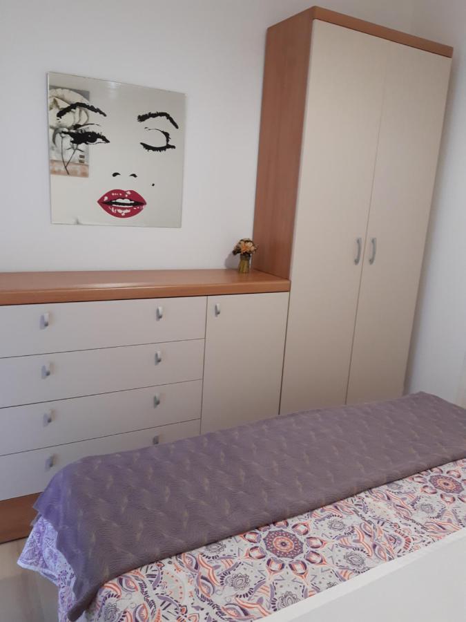 Apartments Zerjav Mali Lošinj Buitenkant foto